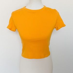 3/$30 Divided by H&M Mustard Crop Top M